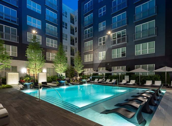 apartment building outdoor pool