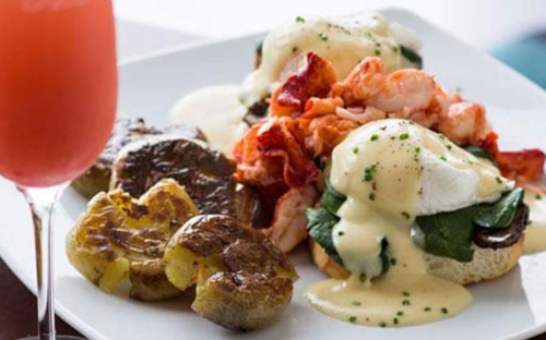 lobster benedict on a plate