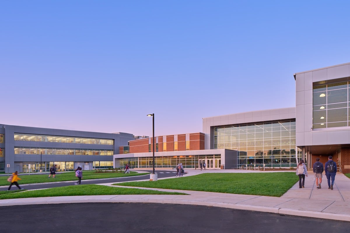 exterior of upper merion area high school