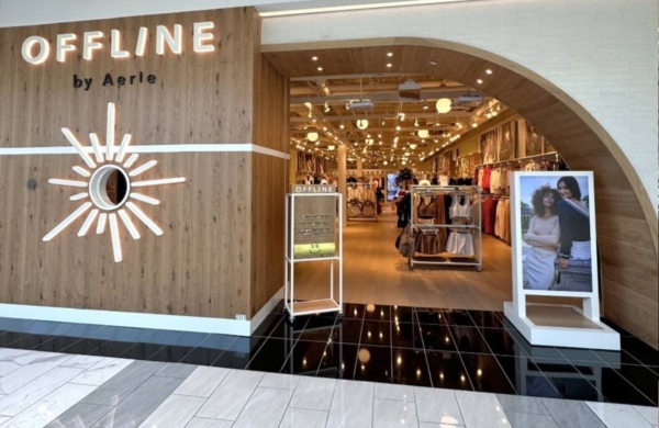 exterior of OFFLINE by aerie store