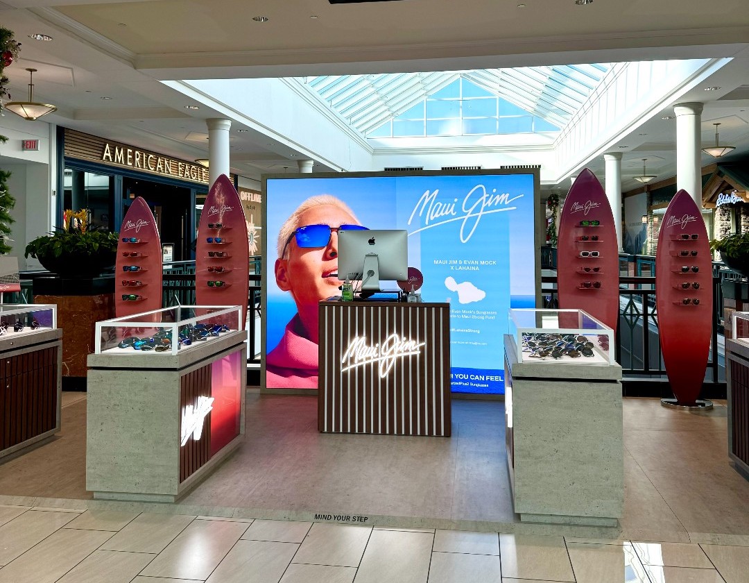 image of kiosk store inside of a mall